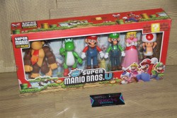 Super Mario Set with 6 Figures